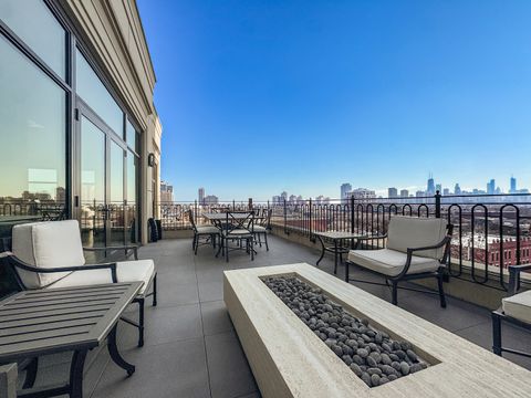 Tiny photo for 2350 N Orchard Street #701, Chicago, IL 60614 (MLS # 12604806)