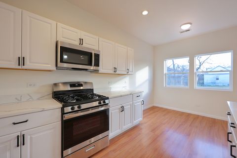 Tiny photo for 3739 W 139th Street, Robbins, IL 60472 (MLS # 12579401)