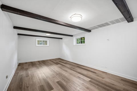 Tiny photo for 6 Linden Avenue, Buffalo Grove, IL 60089 (MLS # 12668084)