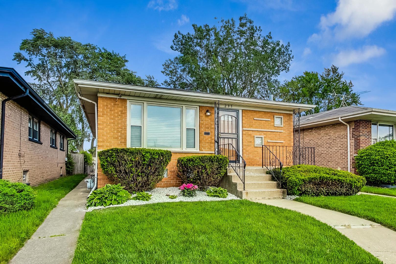 295 Prairie Avenue