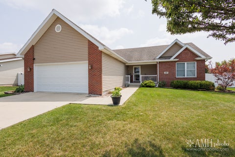 Tiny photo for 650 Lookout Way, Bourbonnais, IL 60914 (MLS # 12718216)
