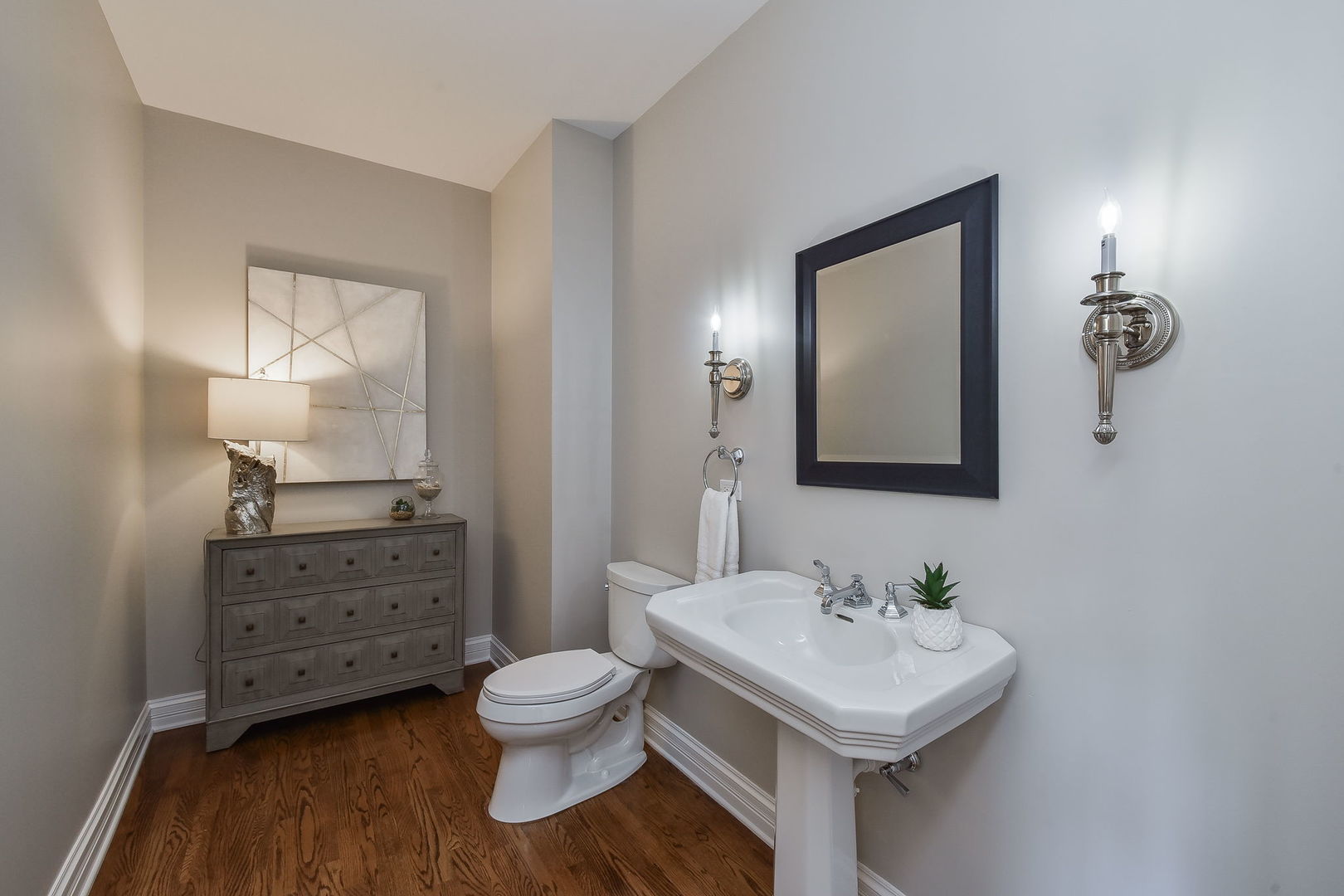 480 Delnor Glen Drive 480