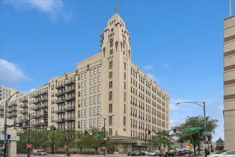 Photo of 758 N Larrabee Street #519, Chicago, IL 60654 (MLS # 12641211)
