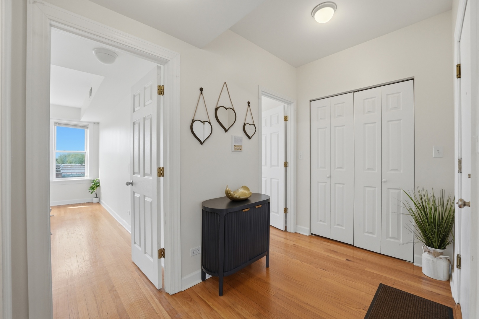 4900 Davis Street 3E
