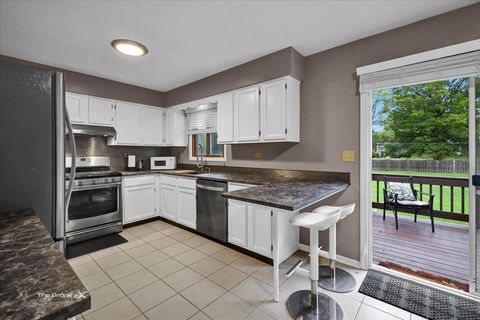 Tiny photo for 2n314 Euclid Avenue, Glen Ellyn, IL 60137 (MLS # 12526623)