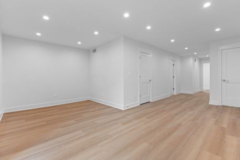 Tiny photo for 832 N Mozart Street, Chicago, IL 60622 (MLS # 12530670)