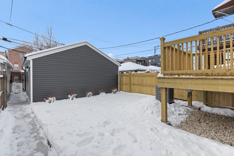 Tiny photo for 832 N Mozart Street, Chicago, IL 60622 (MLS # 12530670)
