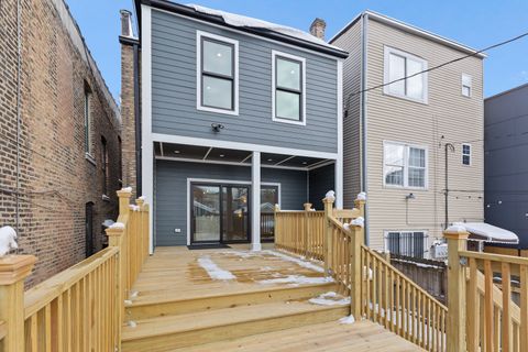 Tiny photo for 832 N Mozart Street, Chicago, IL 60622 (MLS # 12530670)