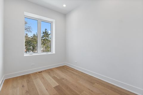 Tiny photo for 832 N Mozart Street, Chicago, IL 60622 (MLS # 12530670)