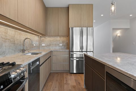 Tiny photo for 832 N Mozart Street, Chicago, IL 60622 (MLS # 12530670)