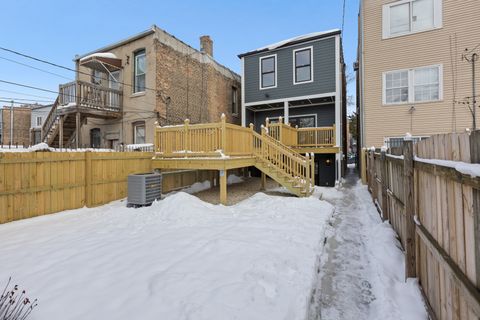 Tiny photo for 832 N Mozart Street, Chicago, IL 60622 (MLS # 12530670)