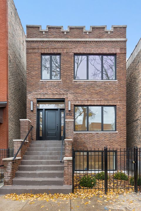 832 N Mozart Street Chicago IL 60622