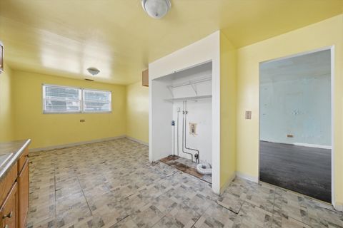 Tiny photo for 129 49th Avenue, Bellwood, IL 60104 (MLS # 12562543)