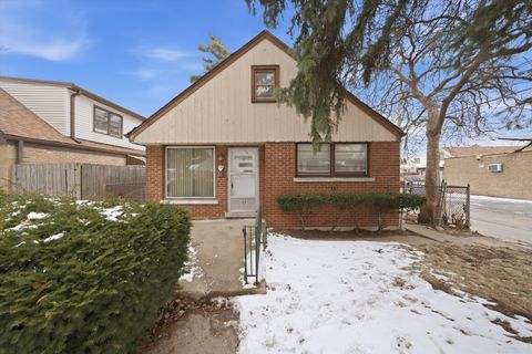 Photo of 129 49th Avenue, Bellwood, IL 60104 (MLS # 12562543)