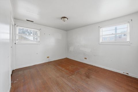 Tiny photo for 129 49th Avenue, Bellwood, IL 60104 (MLS # 12562543)