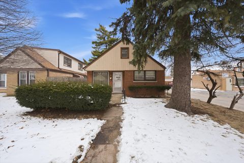 Tiny photo for 129 49th Avenue, Bellwood, IL 60104 (MLS # 12562543)