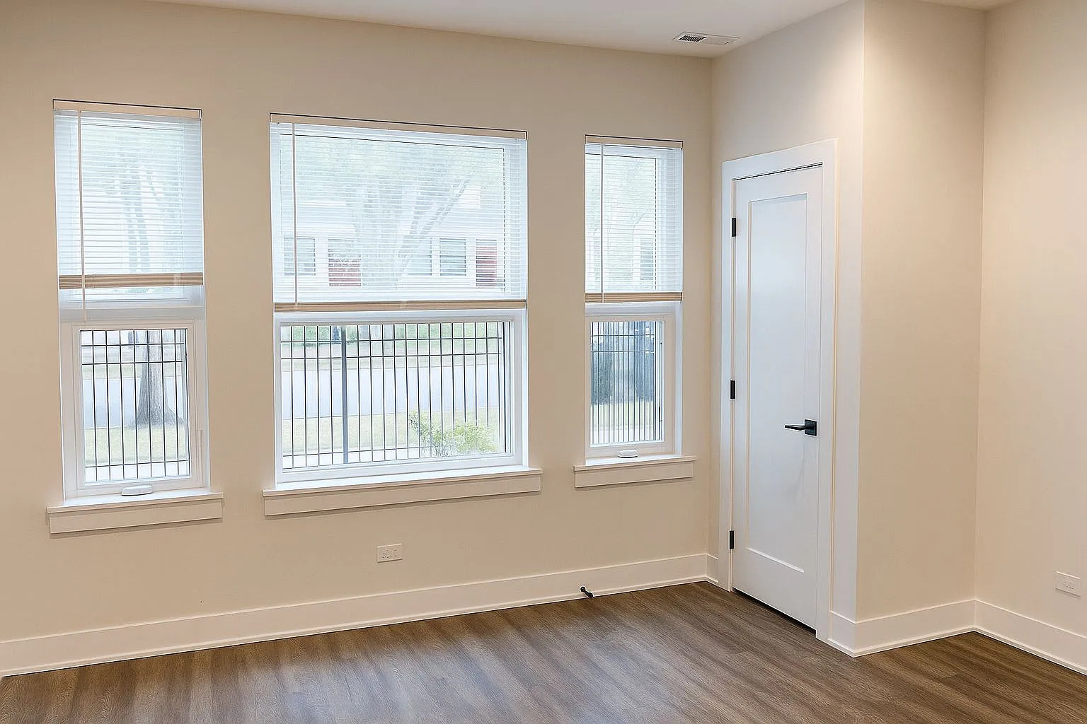 4608 S Indiana Avenue 1