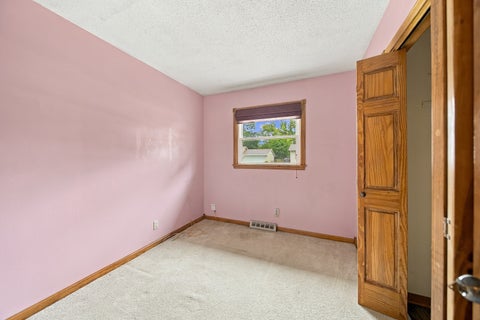 Tiny photo for 2730 N Gayman Avenue, Davenport, IA 52804 (MLS # 12771342)