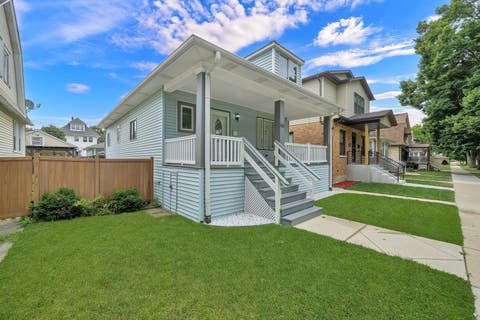 Tiny photo for 2715 S 61st Avenue S, Cicero, IL 60804 (MLS # 12714076)