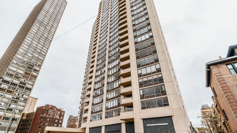 Tiny photo for 3930 N Pine Grove Avenue #1205, Chicago, IL 60613 (MLS # 12633391)