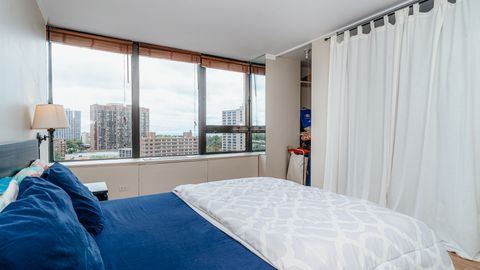 Tiny photo for 3930 N Pine Grove Avenue #1205, Chicago, IL 60613 (MLS # 12633391)