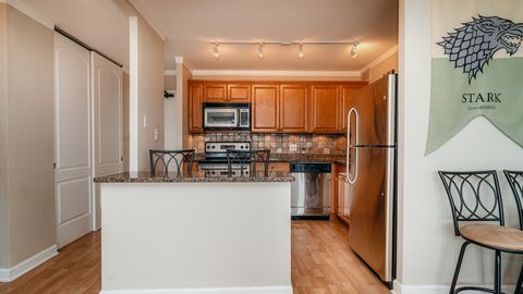 Tiny photo for 3930 N Pine Grove Avenue #1205, Chicago, IL 60613 (MLS # 12633391)