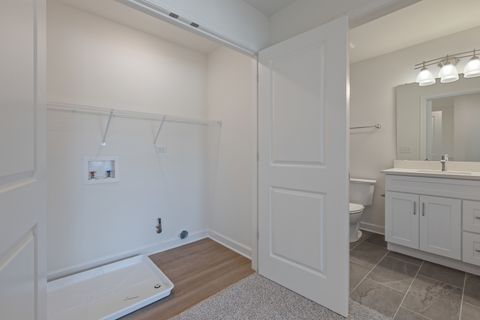 Tiny photo for 5404 135th Street, Crestwood, IL 60418 (MLS # 12504940)