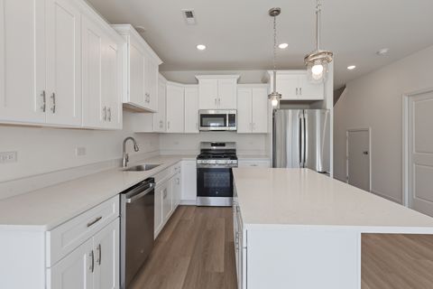 Tiny photo for 5404 135th Street, Crestwood, IL 60418 (MLS # 12504940)