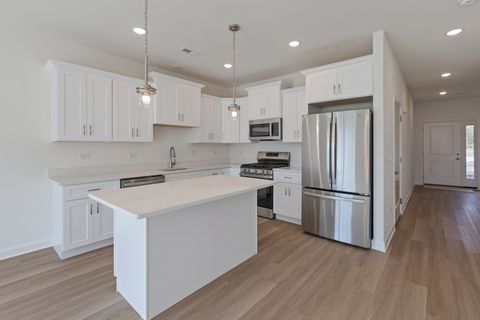 Tiny photo for 5404 135th Street, Crestwood, IL 60418 (MLS # 12504940)