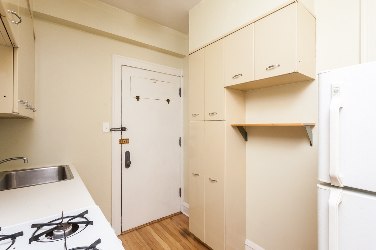 2328 N LINCOLN PARK WEST 1A