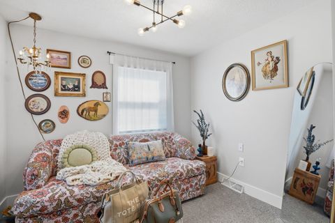 Tiny photo for 1507 W 38th Street, Davenport, IA 52806 (MLS # 12615466)