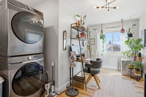 Tiny photo for 1507 W 38th Street, Davenport, IA 52806 (MLS # 12615466)