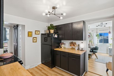 Tiny photo for 1507 W 38th Street, Davenport, IA 52806 (MLS # 12615466)