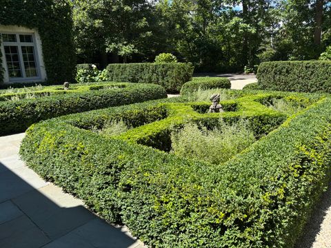 Tiny photo for 131 Moffett Road, Lake Bluff, IL 60044 (MLS # 12272993)