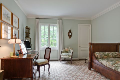 Tiny photo for 131 Moffett Road, Lake Bluff, IL 60044 (MLS # 12272993)