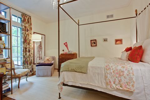 Tiny photo for 131 Moffett Road, Lake Bluff, IL 60044 (MLS # 12272993)