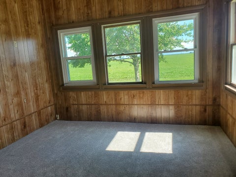 Tiny photo for 318 E Park Court, Gilman, IL 60938 (MLS # 12600553)