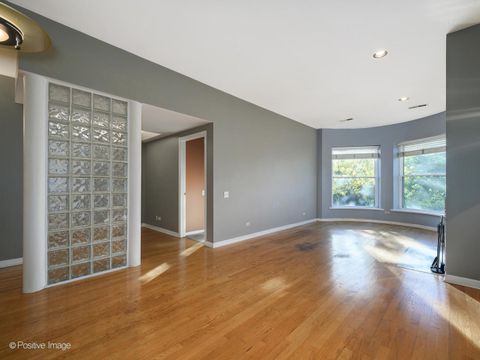 Tiny photo for 4609 N Beacon Street #3F, Chicago, IL 60640 (MLS # 12516126)