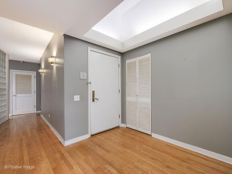 Tiny photo for 4609 N Beacon Street #3F, Chicago, IL 60640 (MLS # 12516126)