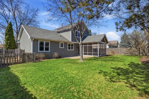 Tiny photo for 330 Indian Ridge Trail, Wauconda, IL 60084 (MLS # 12605483)