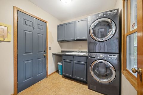 Tiny photo for 1333 W Sable Drive, Addison, IL 60101 (MLS # 12642487)