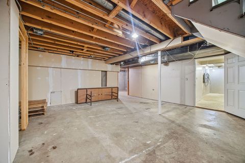 Tiny photo for 1333 W Sable Drive, Addison, IL 60101 (MLS # 12642487)