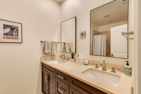 Tiny photo for 456 W Briar Place #2, Chicago, IL 60657 (MLS # 12591648)