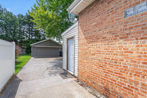 Tiny photo for 16358 Drexel Avenue, South Holland, IL 60473 (MLS # 12689771)
