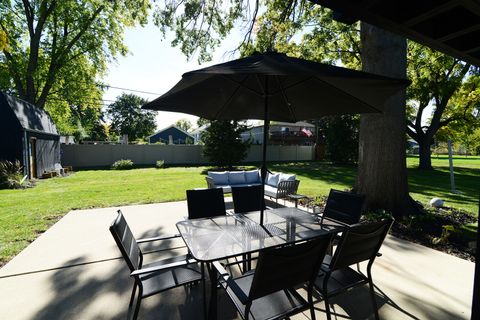 Tiny photo for 284 E Jefferson Street, Bensenville, IL 60106 (MLS # 12503603)