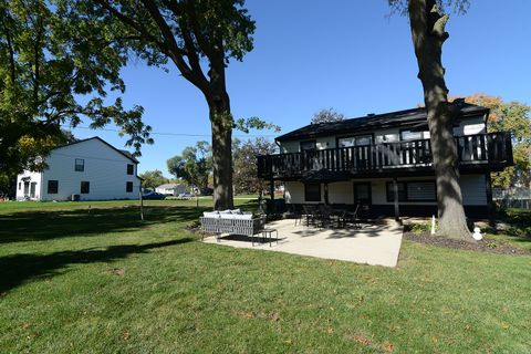 Tiny photo for 284 E Jefferson Street, Bensenville, IL 60106 (MLS # 12503603)