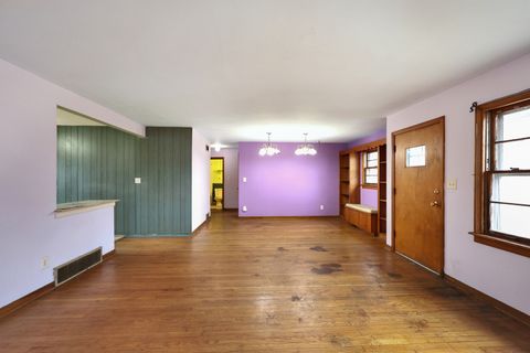 Tiny photo for 18446 Glen Oak Avenue, Lansing, IL 60438 (MLS # 12578862)