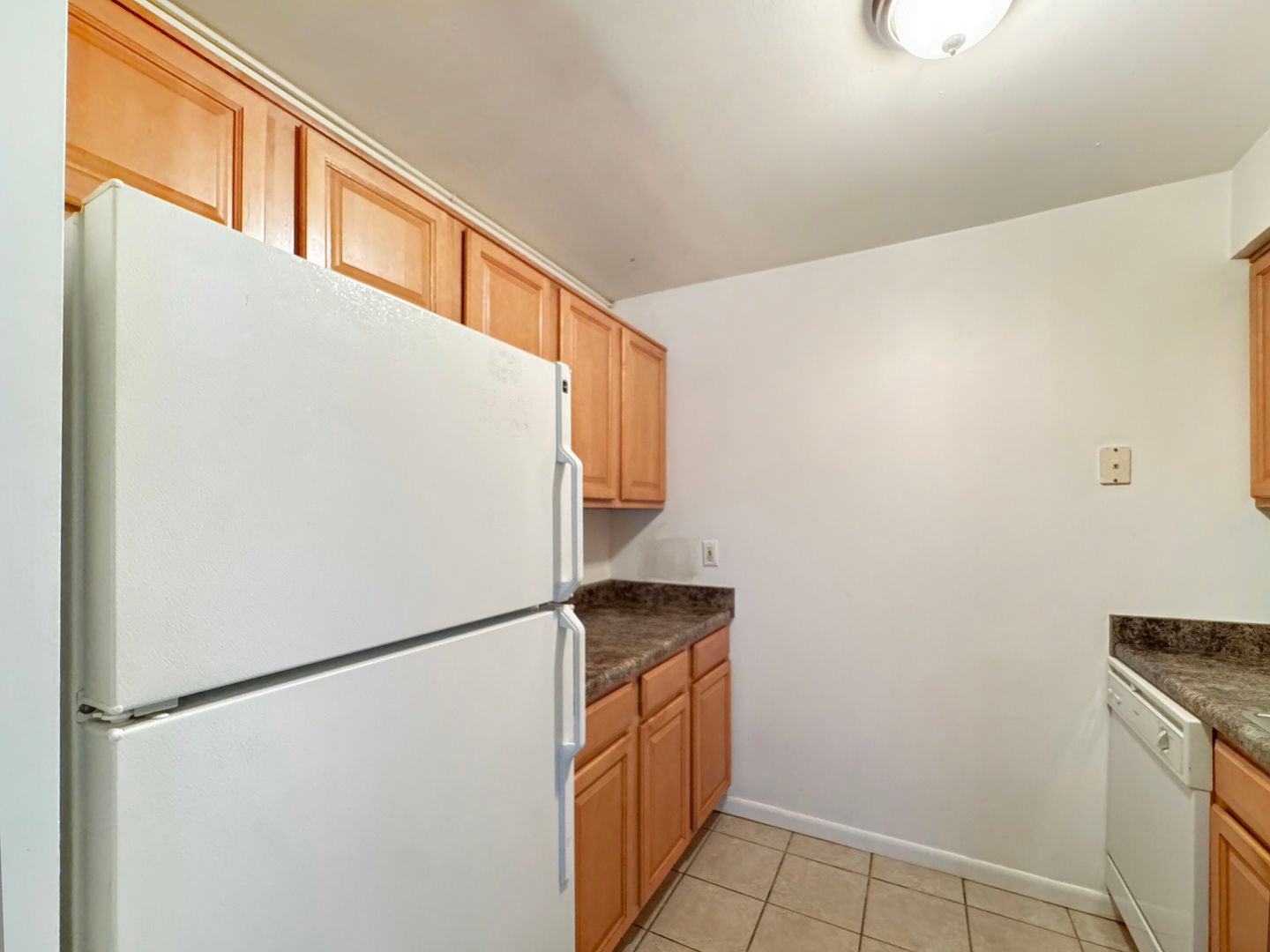 1910 W Hatherleigh Court 2C
