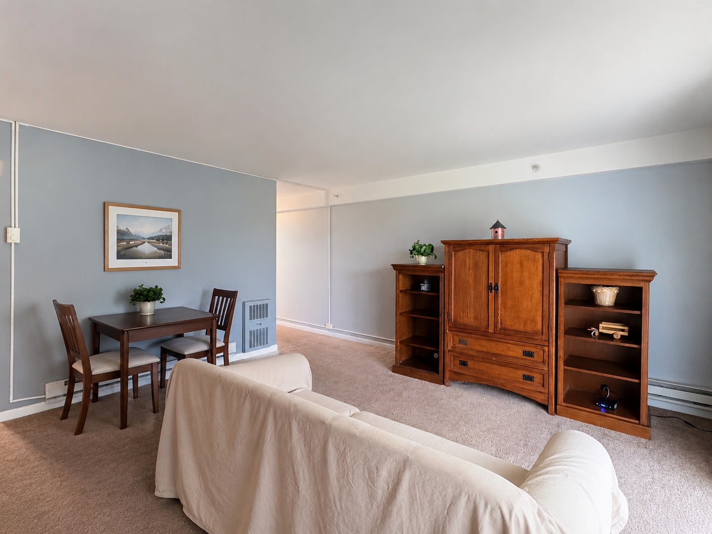1910 W Hatherleigh Court 2C