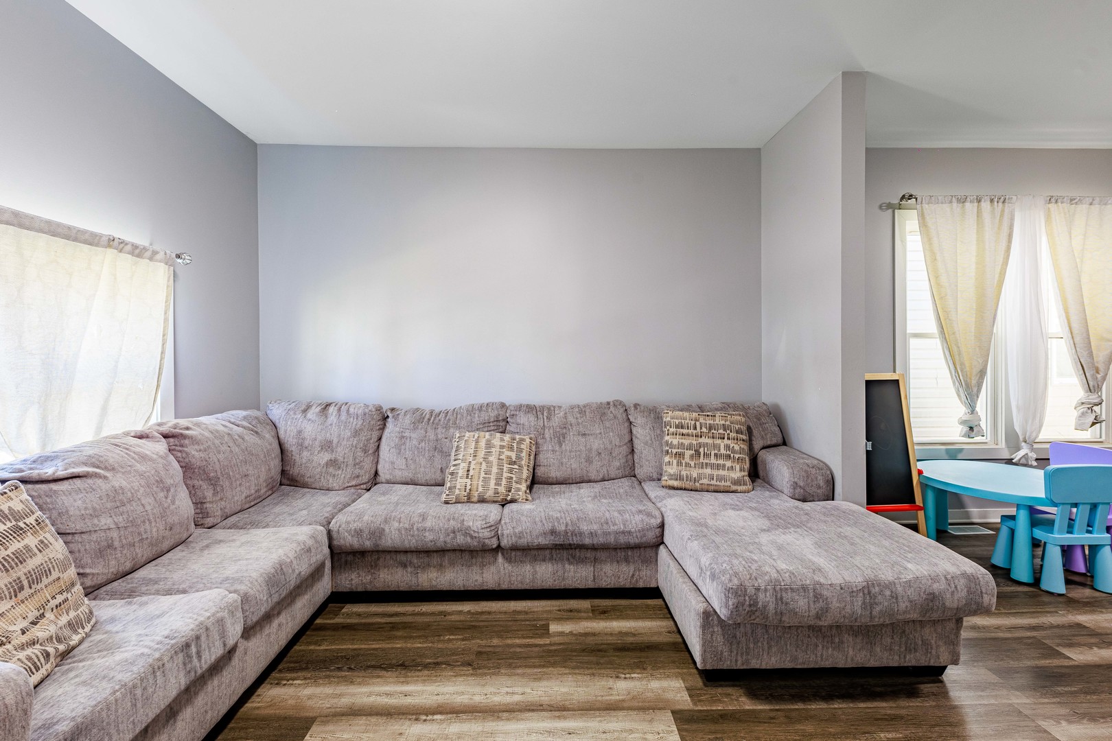 82 ISA Avenue